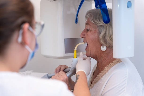 Best Emergency Cosmetic Dentistry (e.g., broken veneers) in Mitchellville, IA